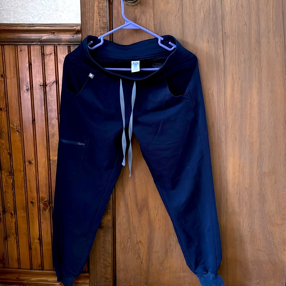 Figs scrub joggers